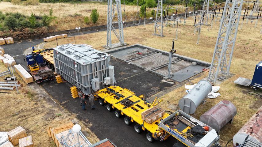 Пристигна новиот 400/110 kV трансформатор во ТС Дуброво стратешка инвестиција за справување со предизвиците во преносниот систем